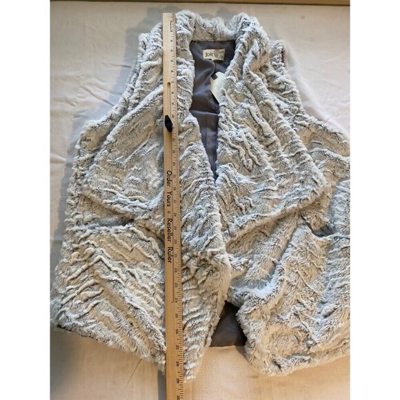 Jolt Womens Faux Fur Vest L Gray & White Asymmetric Hem Hippie Outdoor NEW NWT - Picture 10 of 15